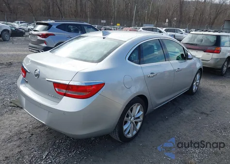 2015 Buick Verano Leather Group из США, поврежденный, VIN 1G4PS5SK9F4193492